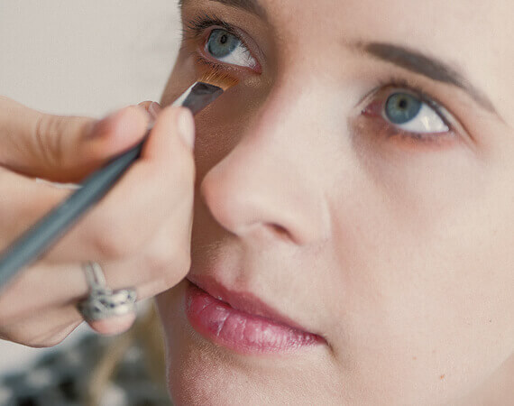 makeup-artist-15b